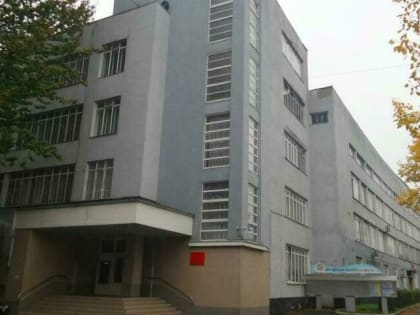 Власти запретили расширять Дом офицеров на Кирова, строить возле него здания и торговые павильоны