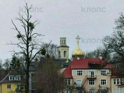 С пострадавшего в февральский шторм храма на проспекте Мира сняли купол (фото)