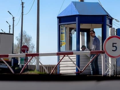 В Чернышевском за 24 млн рублей отремонтируют площадку для фур перед погранпереходом