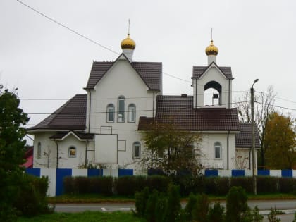 В строящемся храме Иконы Пресвятой Богородицы «Иверская» в поселке Храброво отметили престольный праздник (фотолетопись)