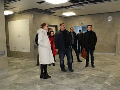 Врачи региона посетили стройплощадку онкологического центра
