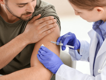 В Калининграде работодатели не торопятся вакцинировать сотрудников от гриппа – опрос