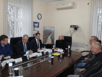 Прокурору пожаловались на неурядицы быта