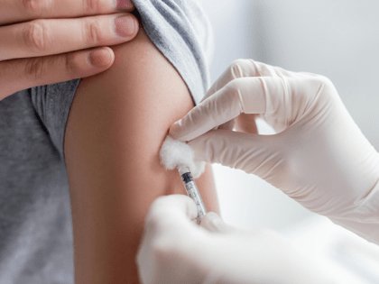 В Калининградской области возобновили работу мобильные прививочные пункты против коронавируса