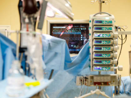 Калининградские кардиохирурги провели сложную операцию ребенку с редким генетическим заболеванием