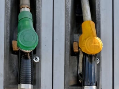 Алиханов не может повлиять на стоимость бензина в Калининградской области