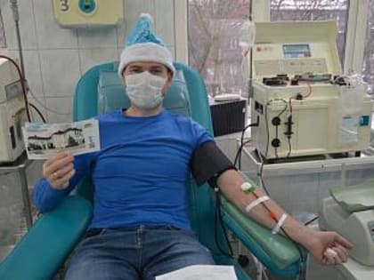 Участниками новогоднего донорского марафона стали в общей сложности более четырехсот добровольцев