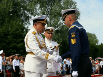 В Калининграде состоялся выпуск офицеров Военно-Морского Флота