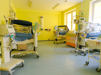 В перинатальном центре умерли роженица и ее сын. Семья отсудила компенсацию, СК возбуждает дело