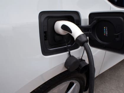 Эксперты: каждый третий калининградец хочет пересесть на электромобиль