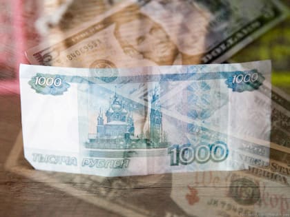 В 2022 году в несколько раз вырос объем переводов из России в соседние страны