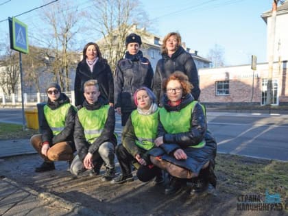 Выходить на «зебру», не убедившись, что тебя пропускают, нельзя!