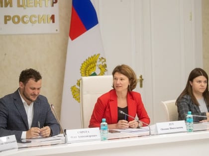Фермеры обсудили проблемы сельского хозяйства с представителями Минсельхоза РФ