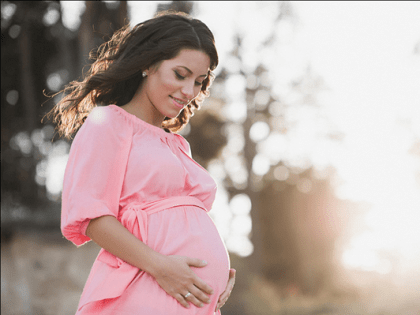 Социалисты предлагают предоставлять декретный отпуск женщинам на ранних сроках беременности