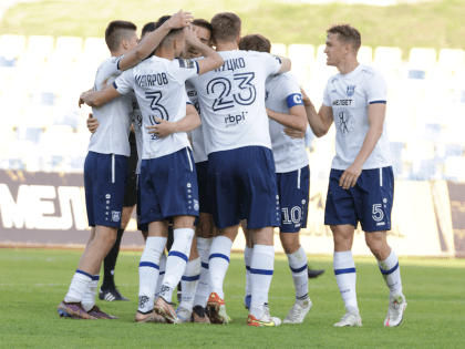 «Балтика» на выезде обыграла ульяновскую «Волгу» со счетом 2:0 (фото)