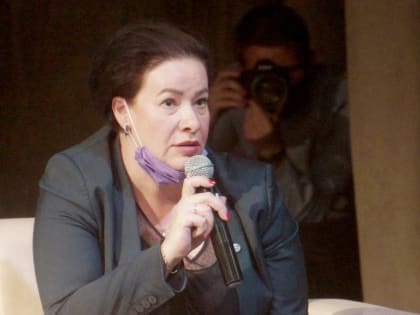 Дятлова назвала условия отключения батарей в Калининграде