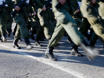В Госдуме заявили, что нижний предел призывного возраста не будут повышать с 18 лет до 21 года