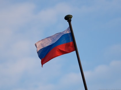 В педагогических вузах решили ввести церемонию поднятия флага и «Разговоры о важном»