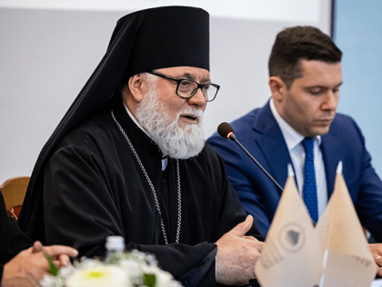 Алиханов видит решение проблемы нехватки рабочих рук в «импорте» русских