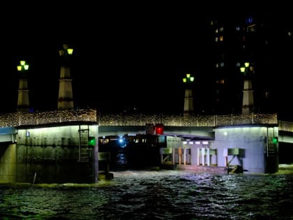 Внимание! Разводка мостов