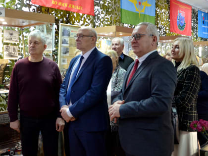 Доме офицеров Балтийского флота состоялось открытие выставки