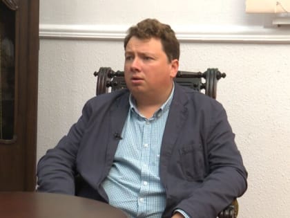 Итоги заседания прокомментировал сенатор от Калининградской области Александр Шендерюк-Жидков