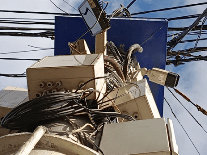 Власти Калининграда пытаются извлечь выгоду от фонарных столбов