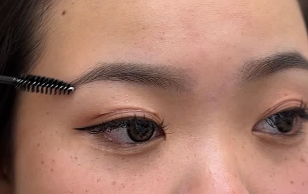 霧眉自然留色