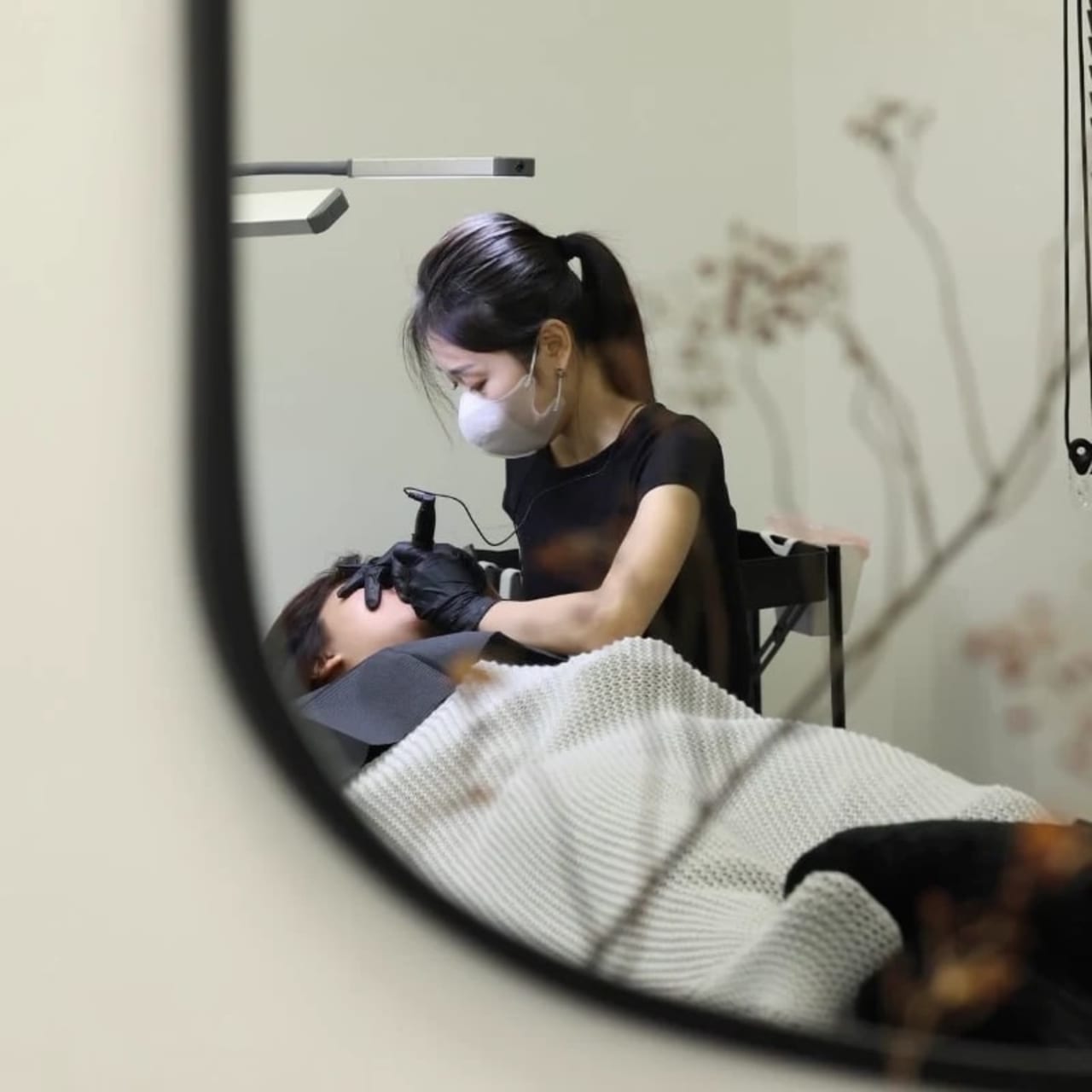 Zona老師的公開照片