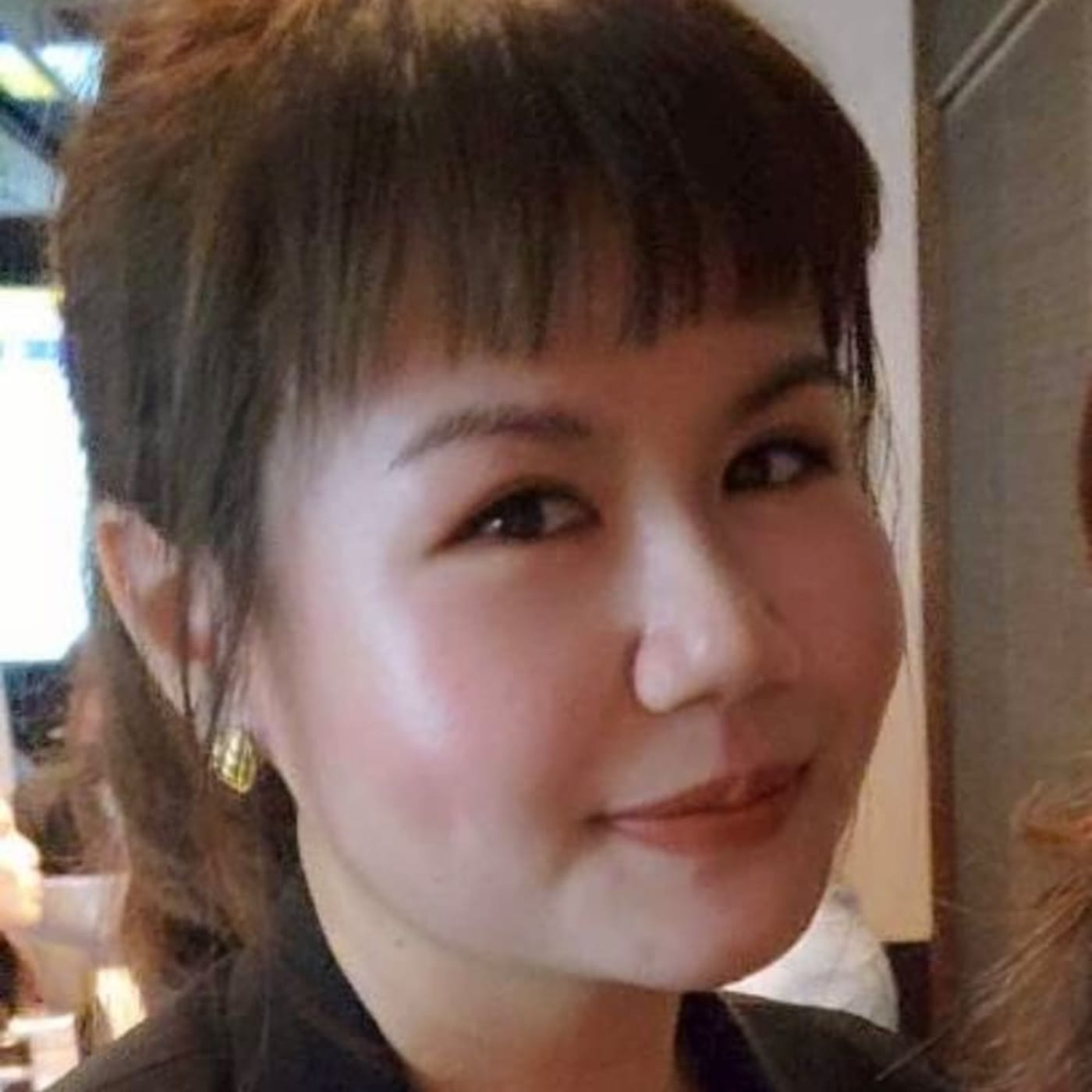 33 — 美業老師