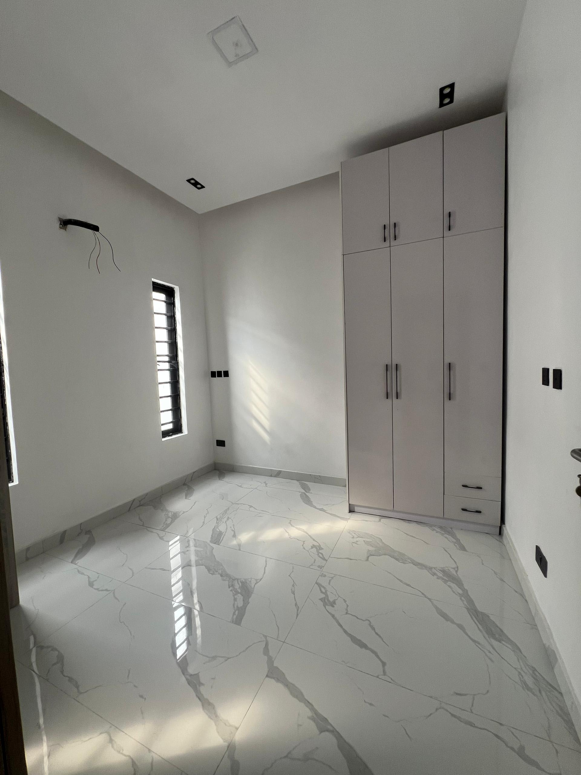 4BEDROOM SEMI-DETACHED DUPLEX WITH BQ - Image 3