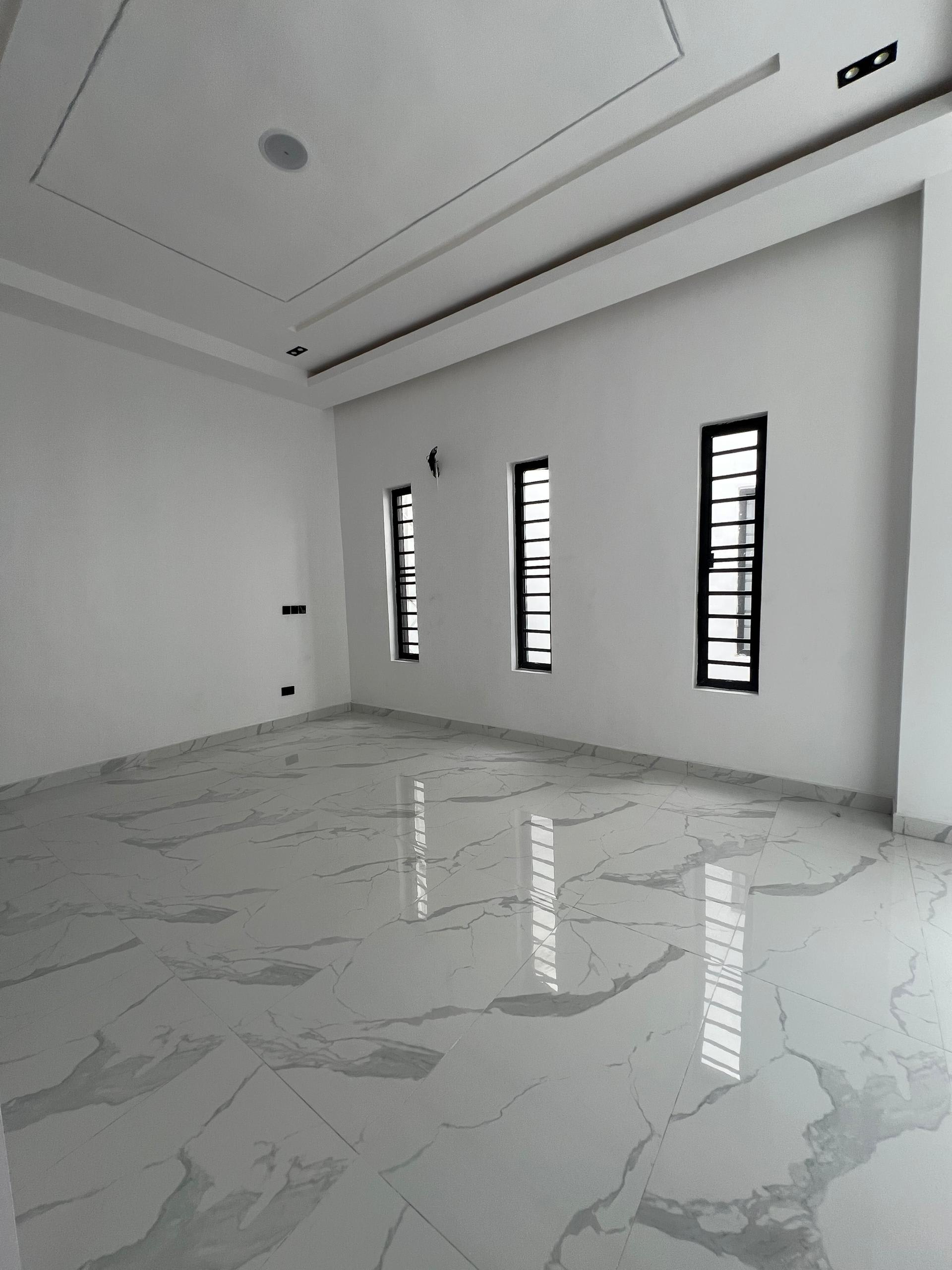 4BEDROOM SEMI-DETACHED DUPLEX WITH BQ - Image 7