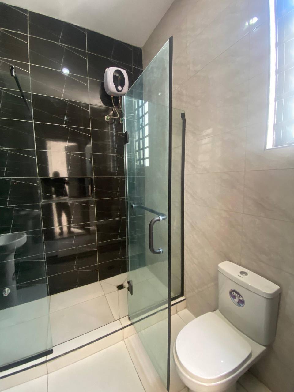 MODERN 4BEDROOM SEMI-DETACHED DUPLEX - Image 8