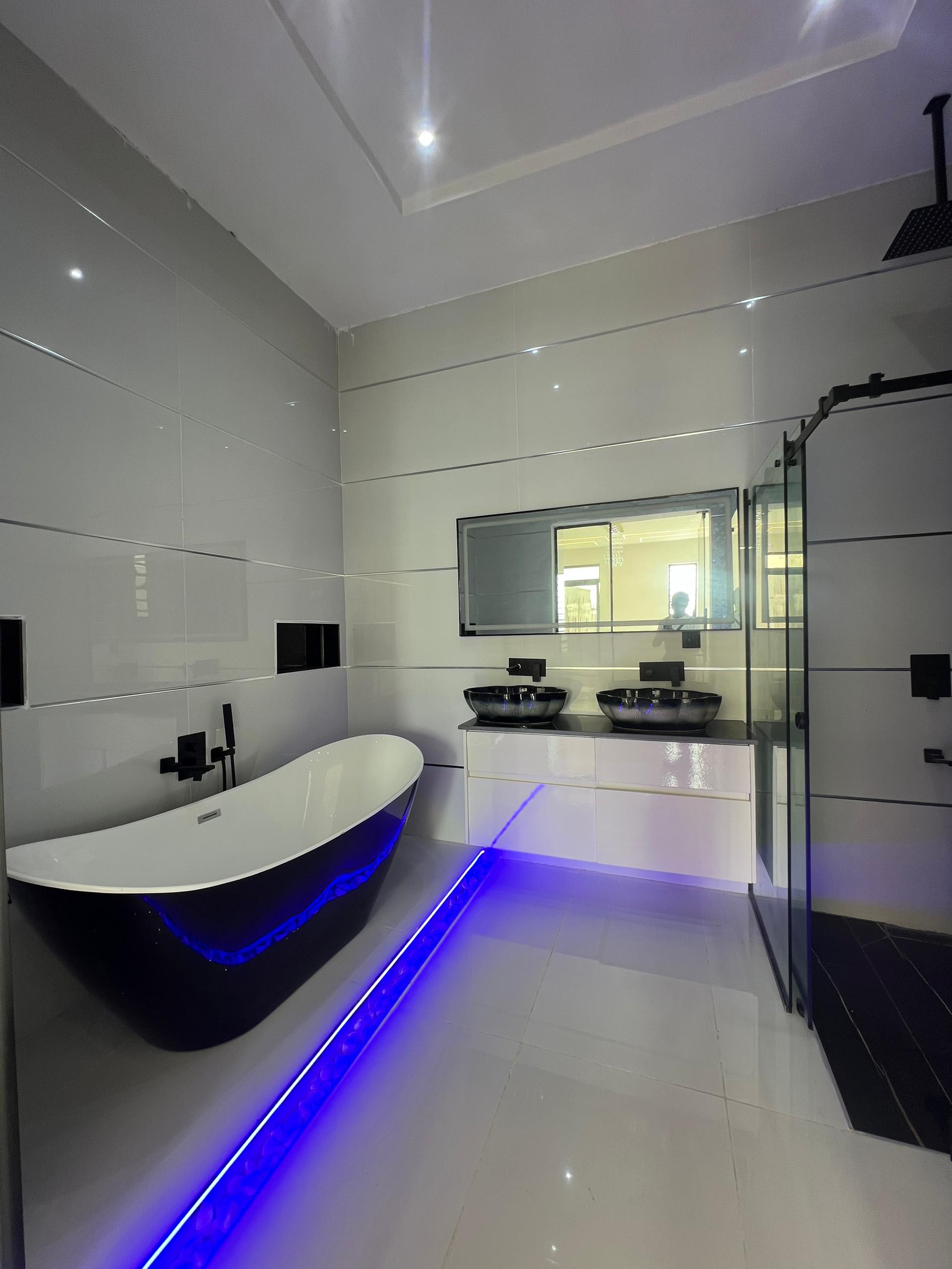 EXQUISITE 4BEDROOM DETACHED DUPLEX in AJAH, LEKKI - Image 9