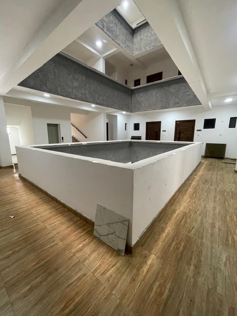 1BEDROOM APARTMENT WITH GYM + POOL - Image 6