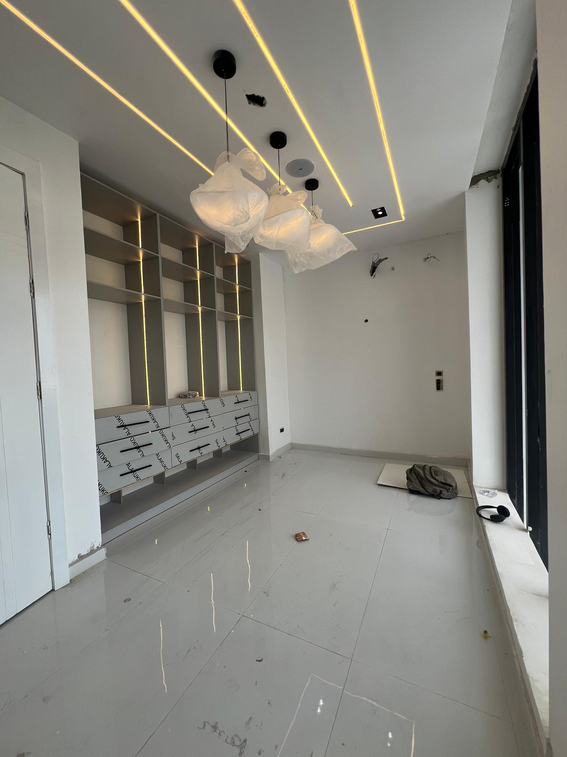 Stunning 4 Bedroom Detached duplex for sale - Image 11