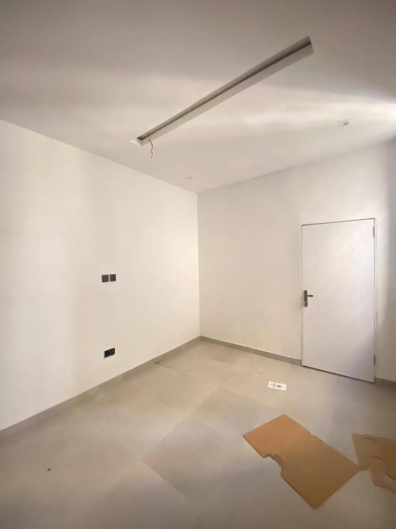 NICELY BUILT 1 & 2 BEDROOM APARTMENT WITH POOL, GYM & KID’S PLAY AREA. - Image 13