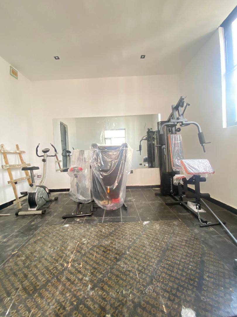 NICELY BUILT 1 & 2 BEDROOM APARTMENT WITH POOL, GYM & KID’S PLAY AREA. - Image 10