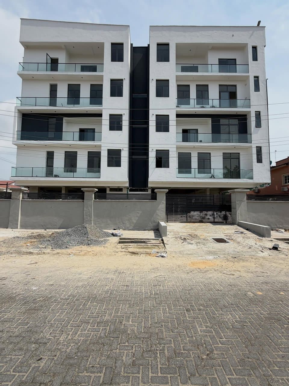Modern 2 Bedroom Apartment is available for rent