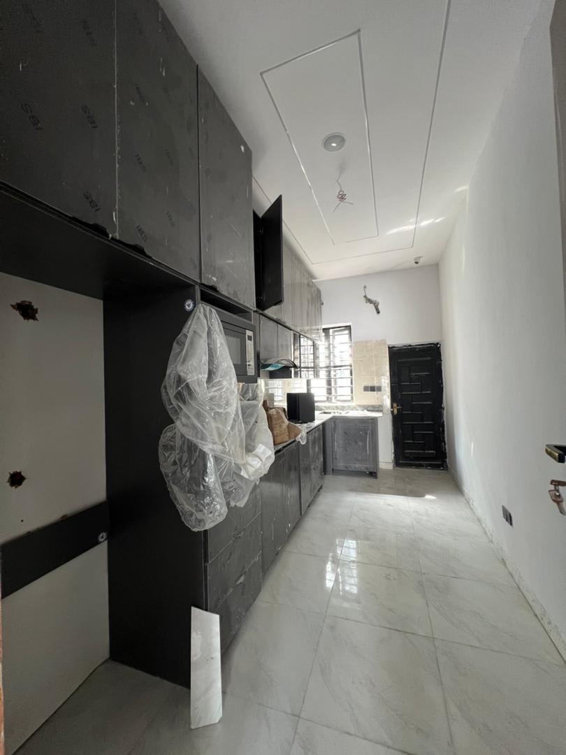 FULLY SERVICED 2 & 4 BEDROOM TERRACED DUPLEX WITH GYM - Image 7