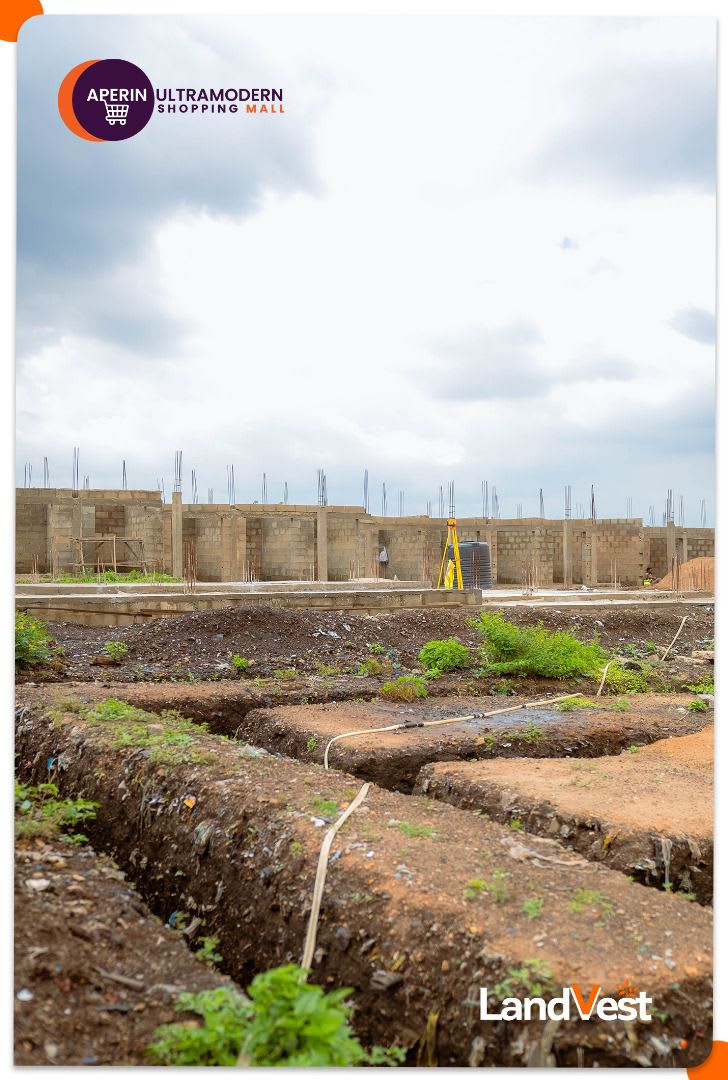 Aperin Ultramodern Shopping Mall - Image 6