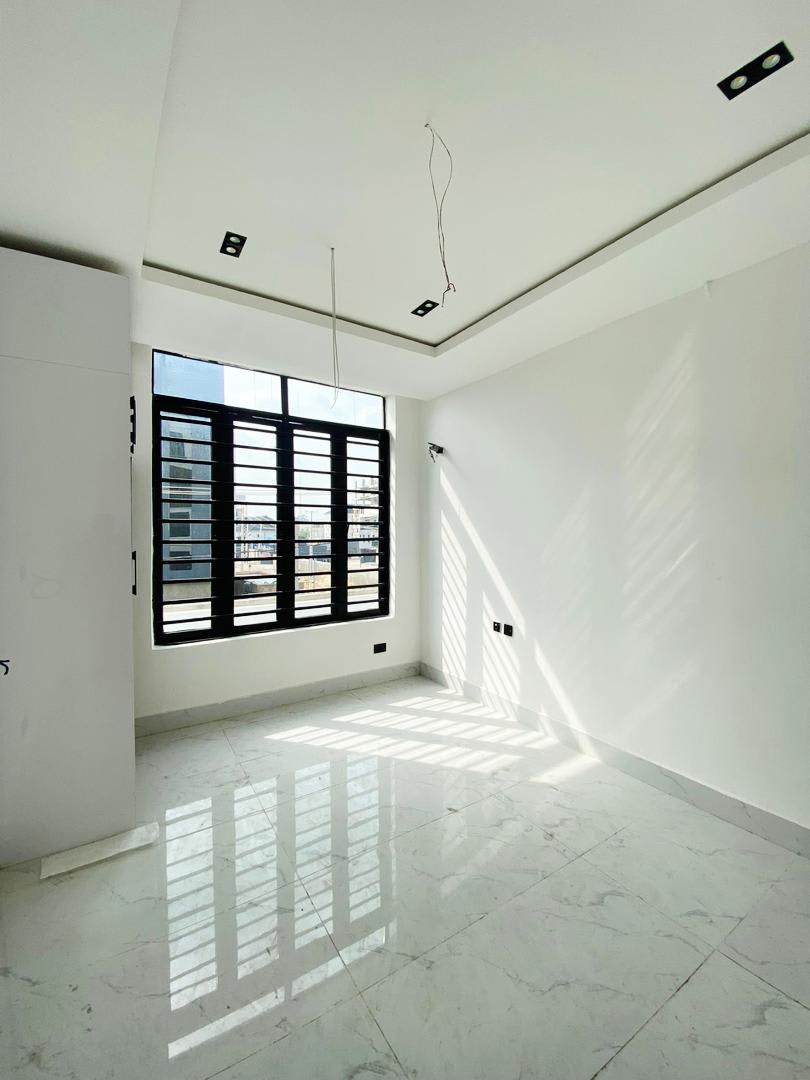 MOST AFFORDABLE WELL CRAFTED 2 BEDROOM APARTMENT. - Image 7