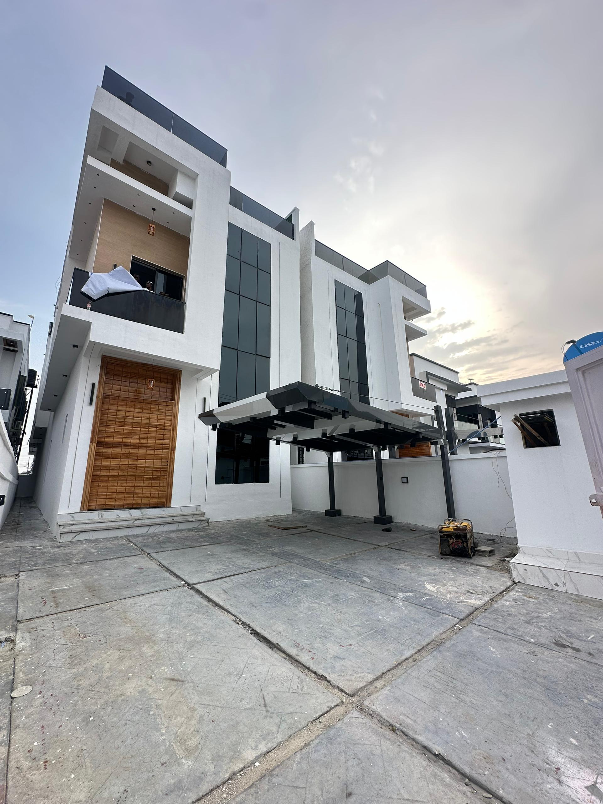 MODERN 5BEDROOM FULLY DETACHED DUPLEX WITH FITTED GYM, ROOFTOP SWIMMING POOL, - Image 1