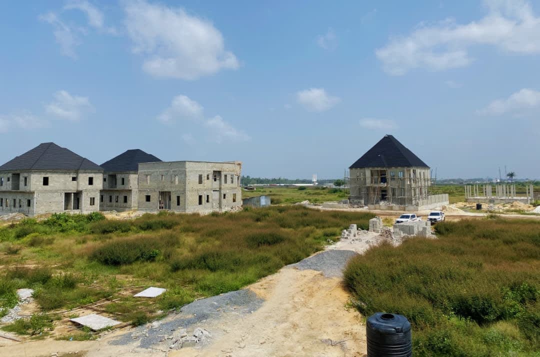 CARCASS DUPLEXES IN AMEN ESTATE PHASE 3 - Image 7