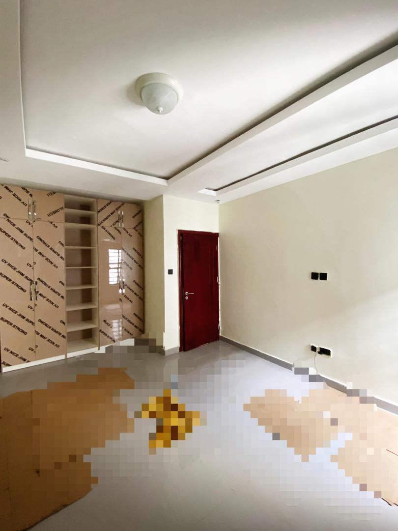 NEWLY BUILT 2 BEDROOM APARTMENT WITH SWIMMING POOL. - Image 7