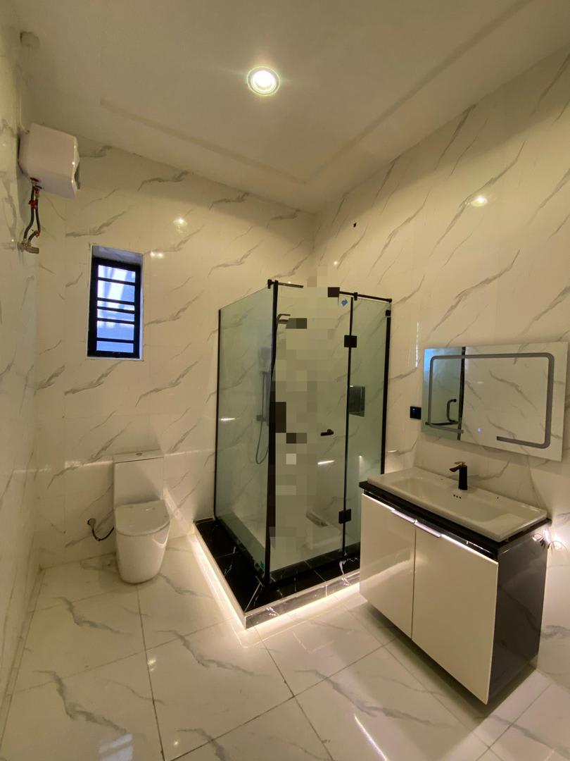 WELL BUILT 4 BEDROOM SEMIDETACHED WITH BQ. - Image 9