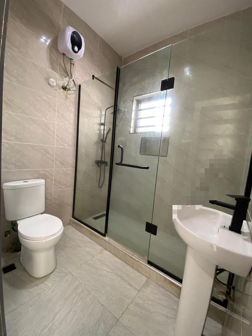 TASTEFULLY BUILT 4 BEDROOM SEMIDETACHED DUPLEX - Image 8