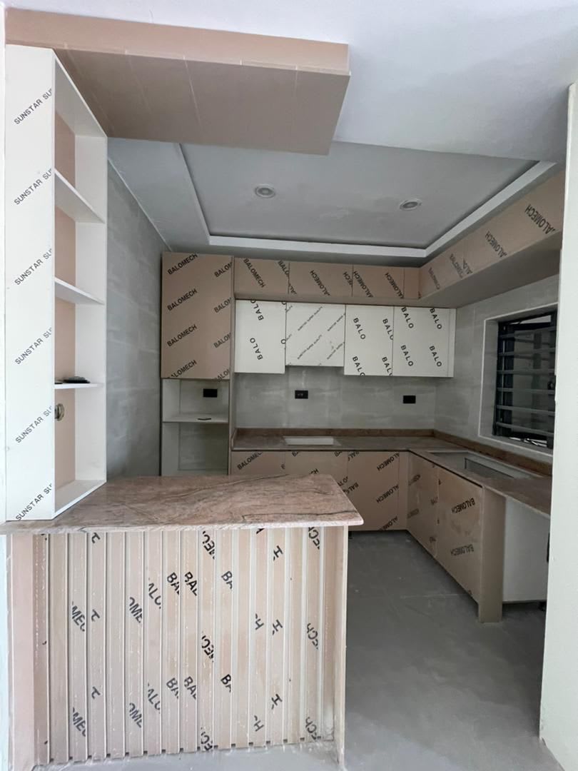 Modern Fully Serviced 2 Bedroom Apartment - Image 3