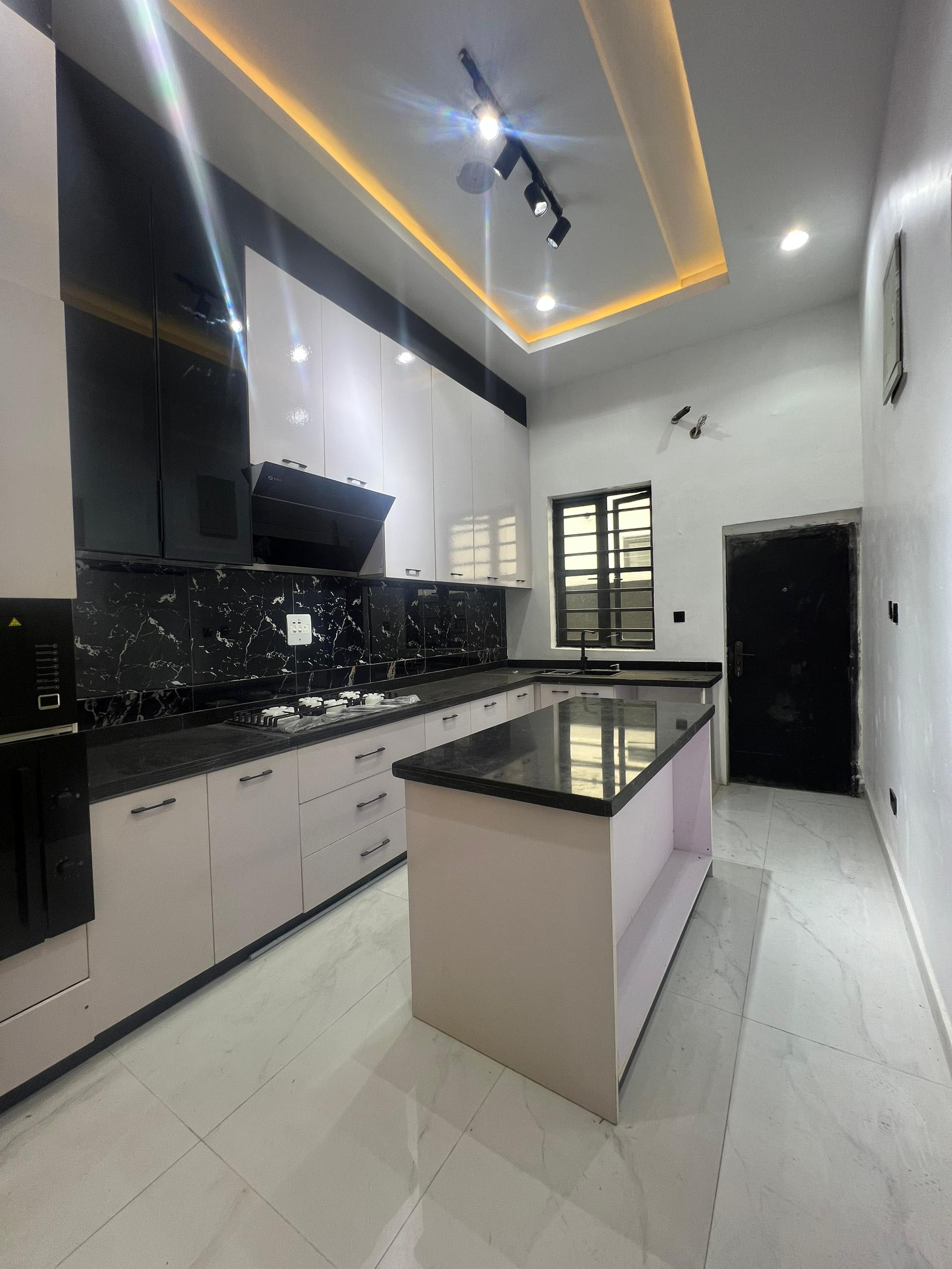 MODERN 4BEDROOM SEMI-DETACHED DUPLEX - Image 4