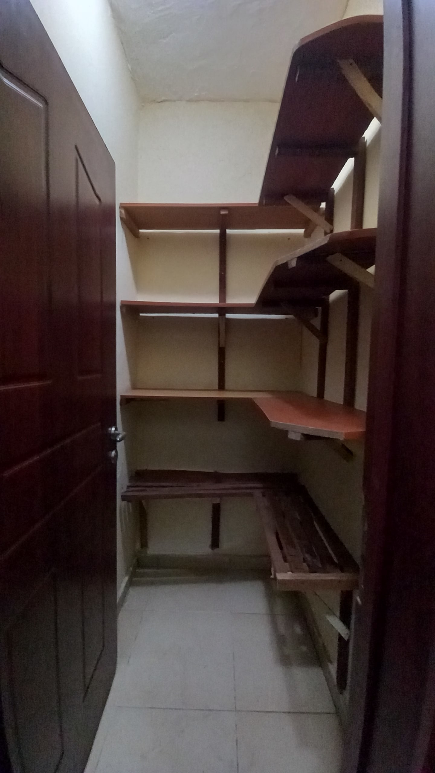 FOR RENT: 3Bedroom apartment in a Well-secured Estate - Image 16